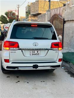 تويوتا لاندكروزر